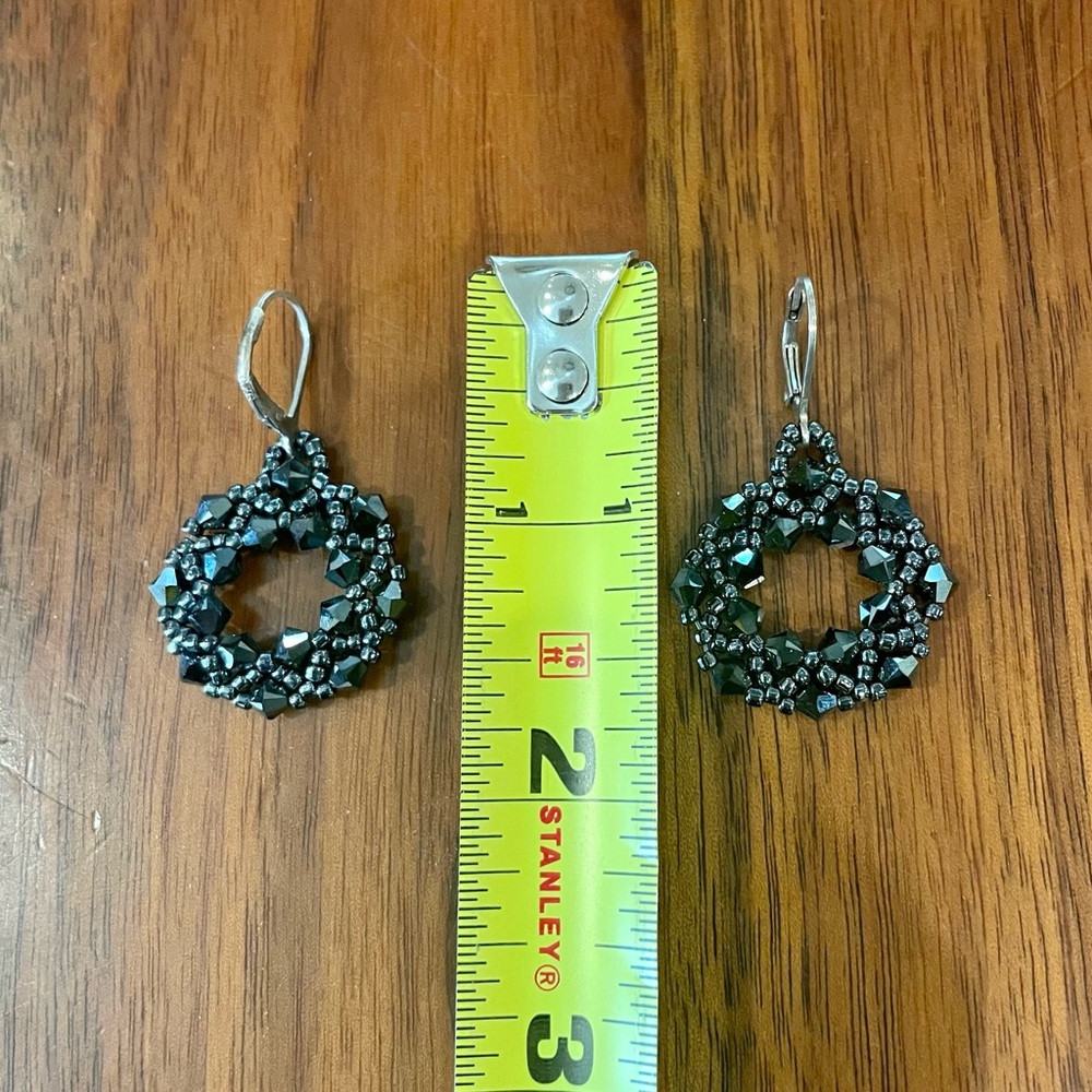 Black Sparkle Beaded Wreath Earrings - Picture 6 of 6